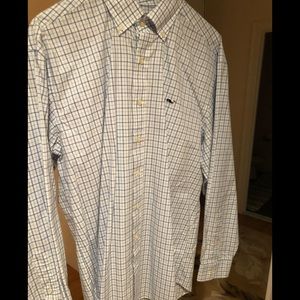 Vineyard Vines button down shirt